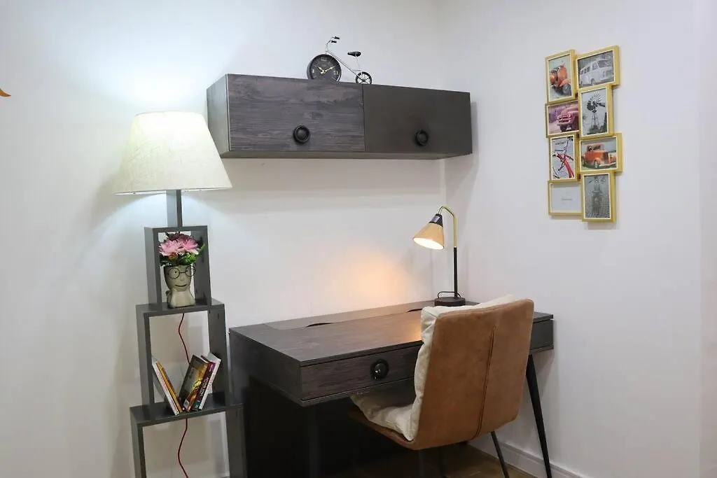Apartment Lovely 3Br Oasis With Pool & Private Parking In Masdar City Abu Dhabi Vereinigte Arabische Emirate