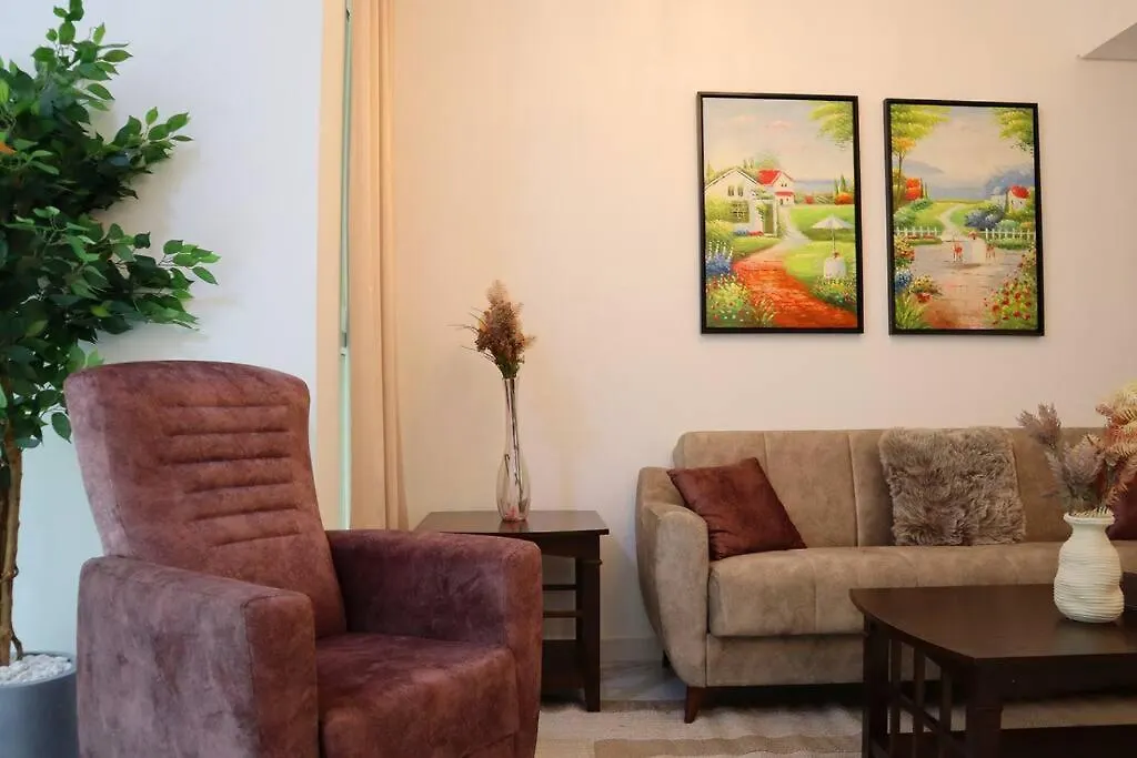 Lovely 3Br Oasis With Pool & Private Parking In Masdar City Abu Dhabi Vereinigte Arabische Emirate